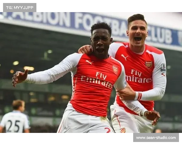 从反叛偶像到文学黑贝探析维尔贝克黑贝称号的文化意涵